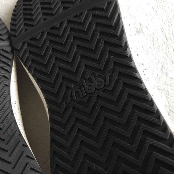 Snibbs Spacecloud Work Sneaker White Slip Resistant Size 9.5 - Picture 7 of 16